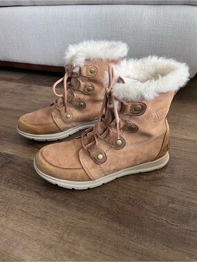 Sorel Explorer III Joan Faux Fur Suede Winter Boots Women’s 9